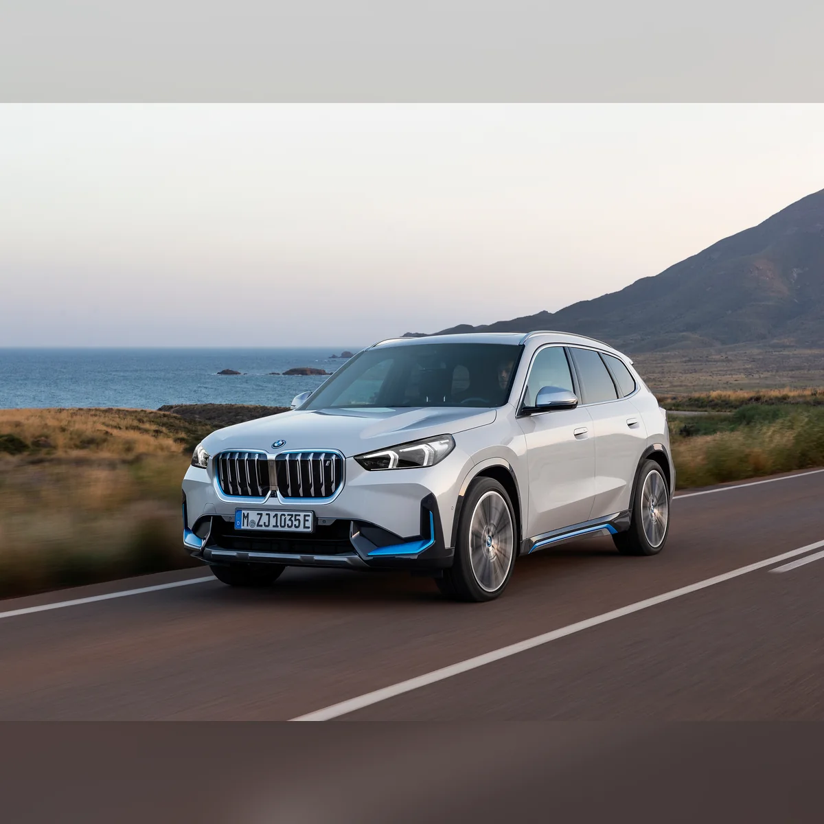 BMW iX1 xDrive30